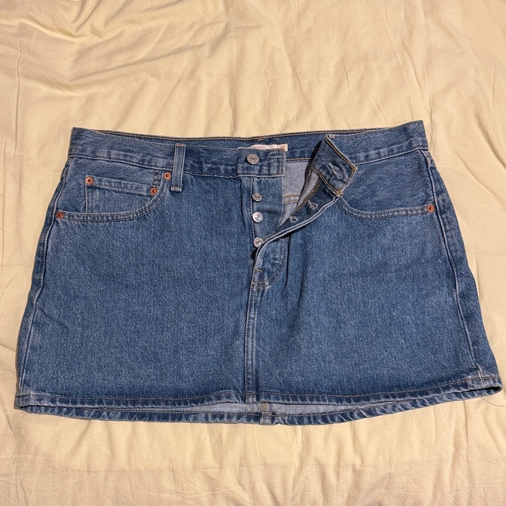 Levi's Medium Blue Denim Button-Front Mini Skirt